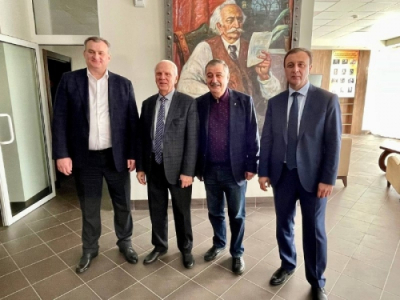 Кабинет министров дал согласие Госкомимуществу внести изменения в договор аренды имущества Дома отдыха «Дом творчества имени Д. Гулиа»